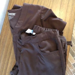 Grey’s Anatomy Brown scrub set